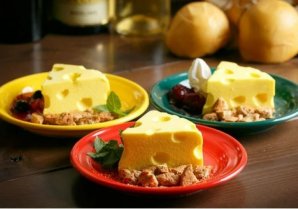 絵本に出てくるようなチーズの形のチーズケーキが100円！夏休みは日比谷でチーズを堪能！『CCC Cheese Cheers Café Hibiya（チーズチーズカフェ日比谷）』